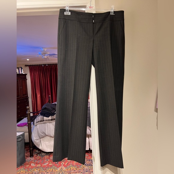 Laundry by Shelli Segal dark grey Suit with turquoise pin stripping. - Picture 4 of 6